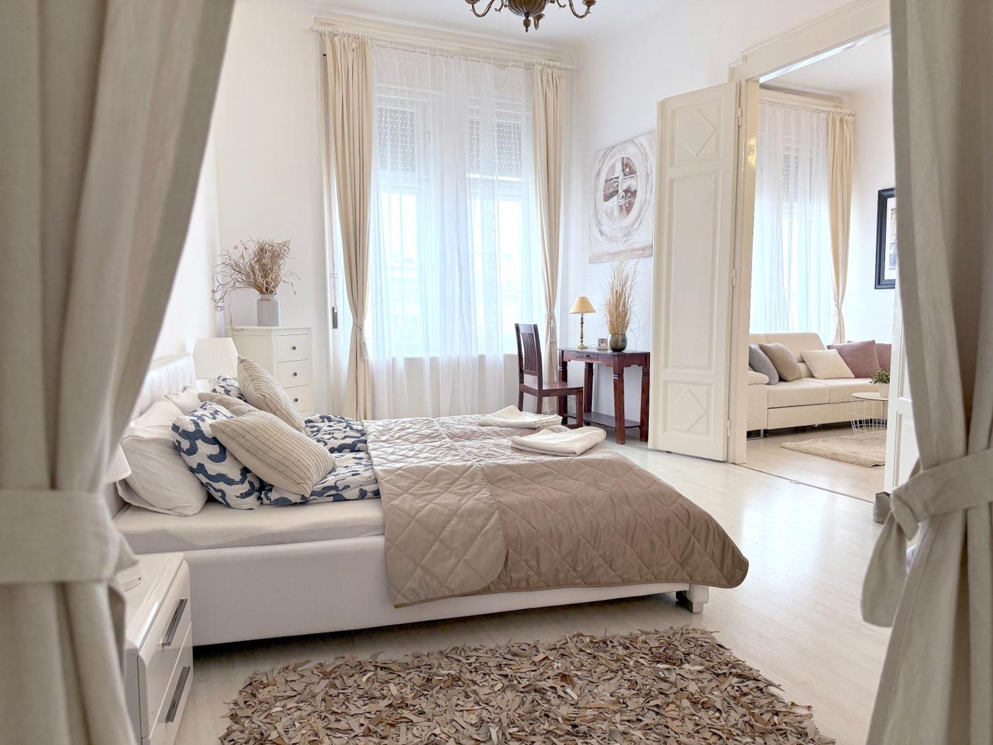 Elegant 125M2 Apartment In Center Of Budapest Exterior photo