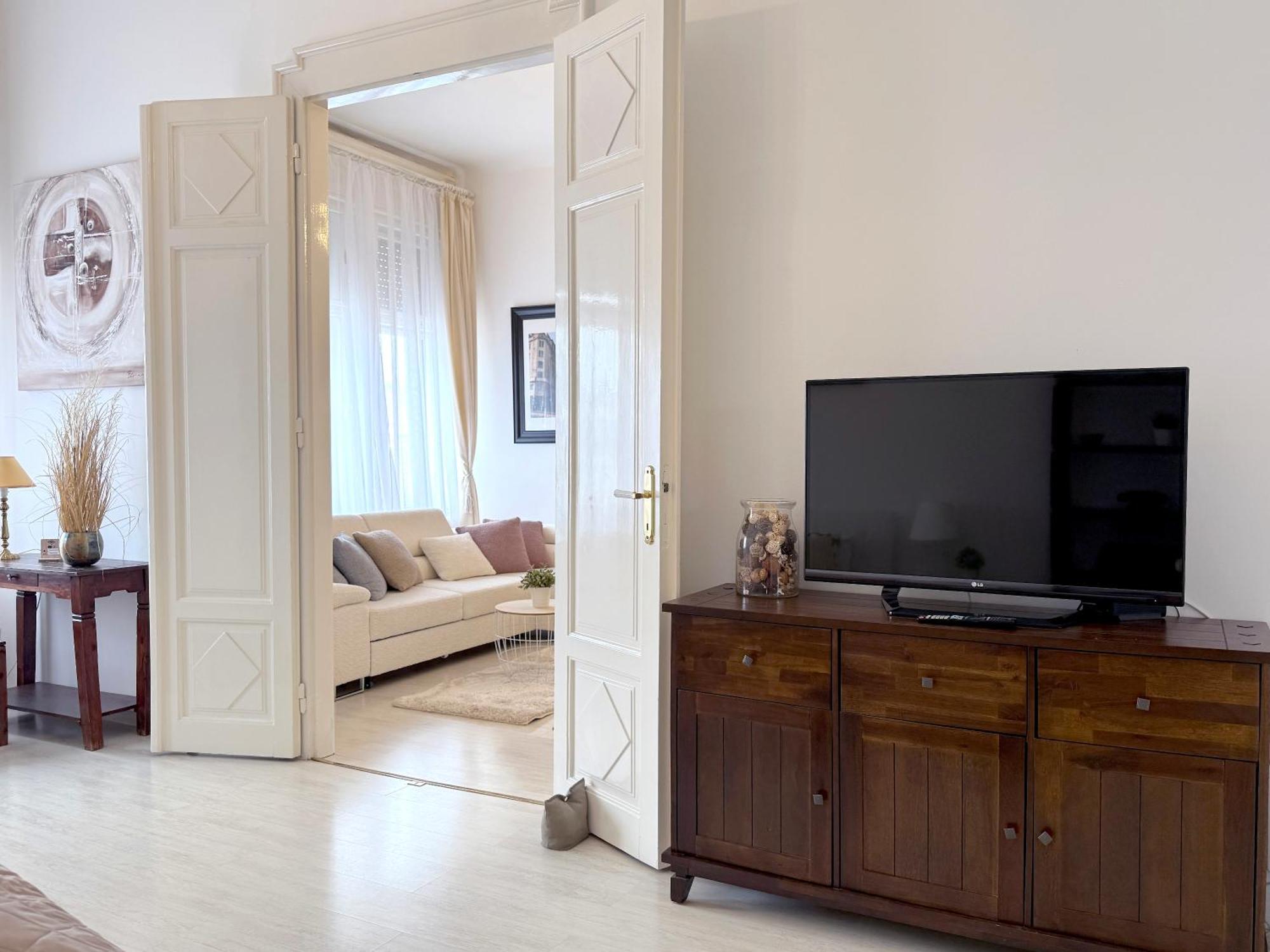 Elegant 125M2 Apartment In Center Of Budapest Exterior photo